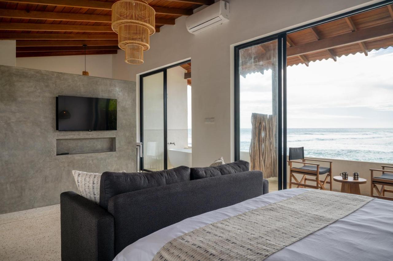 Abode By The Beach Ахангама Екстериор снимка